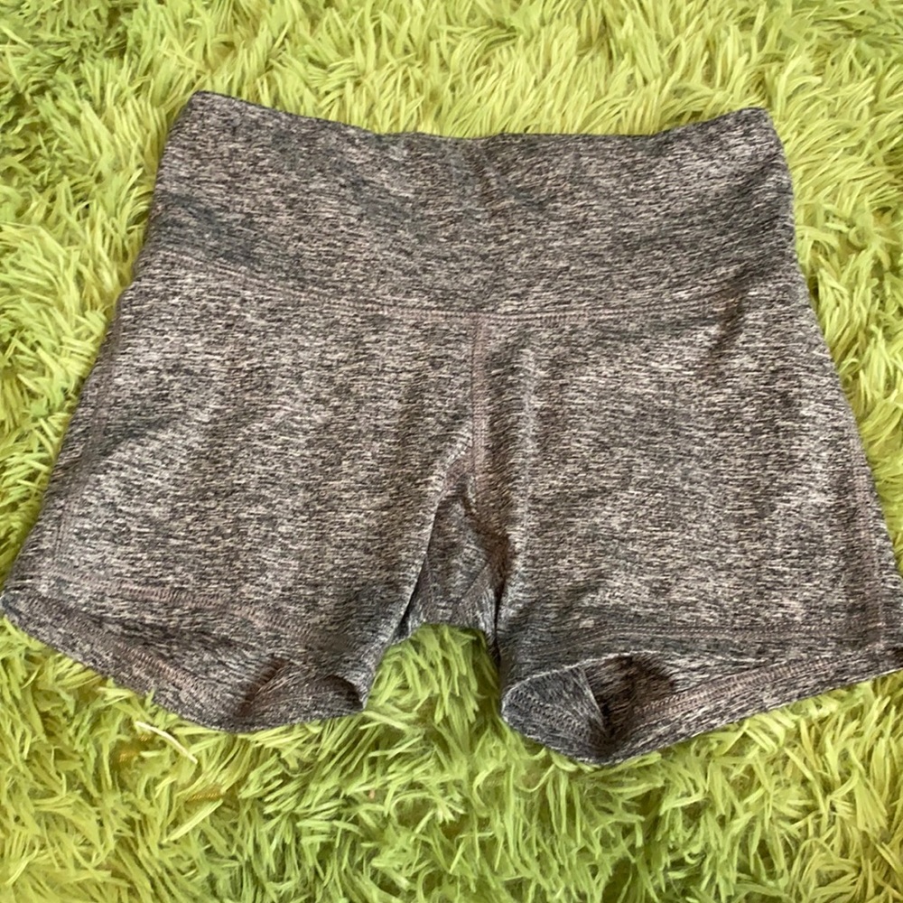 GREY ATHLETIC SHORTS